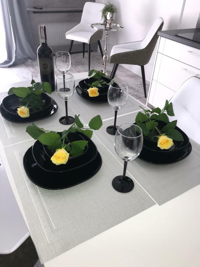 Good Time Apartment Business Center Варшава Екстериор снимка